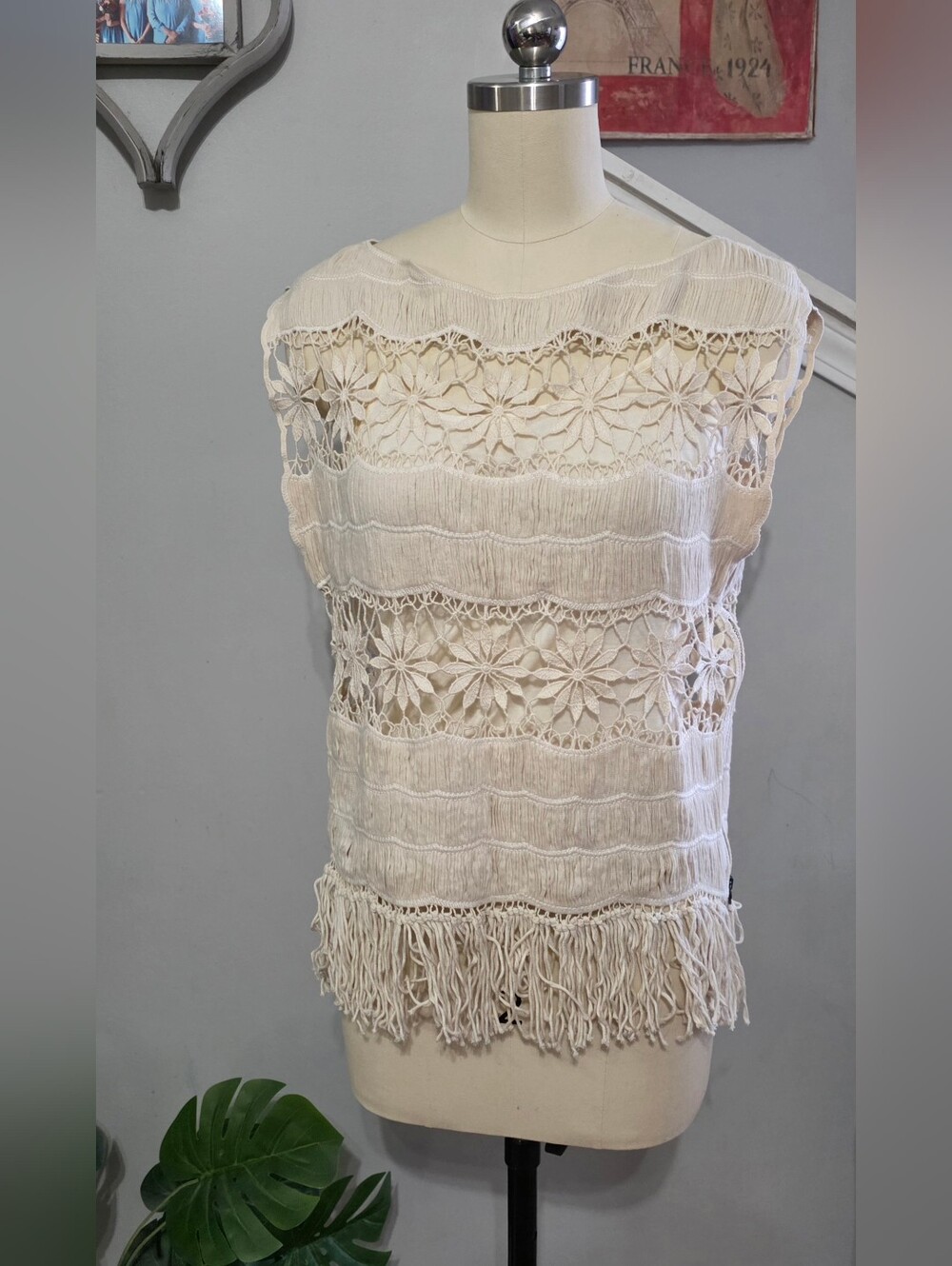 Alice + Olivia Crochet Top with Fringe Size Small